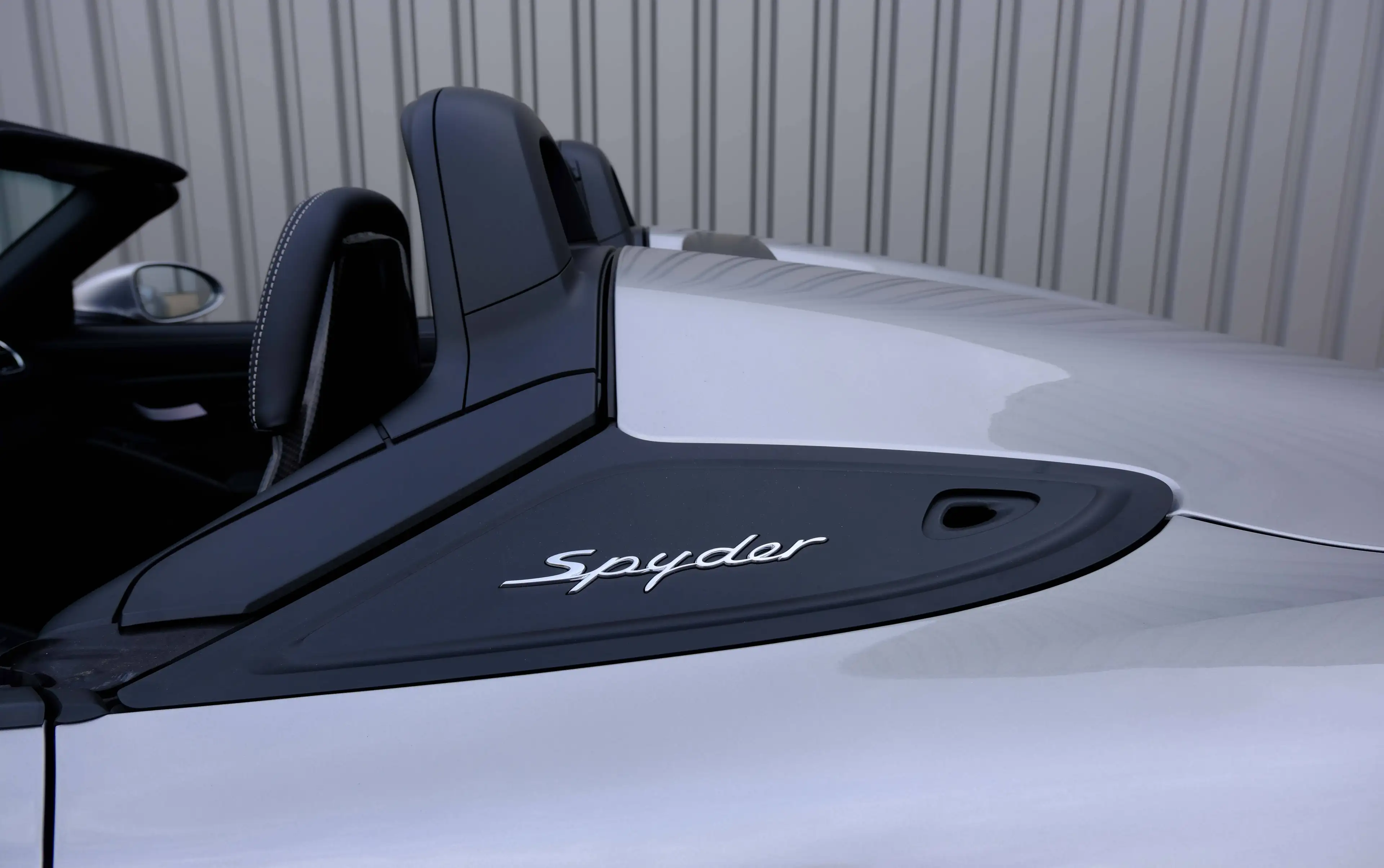 Porsche 718 Spyder Spyder - Schalensitze - Schalter - Garantie - Service neu - Lieferung weltweit — photo 14