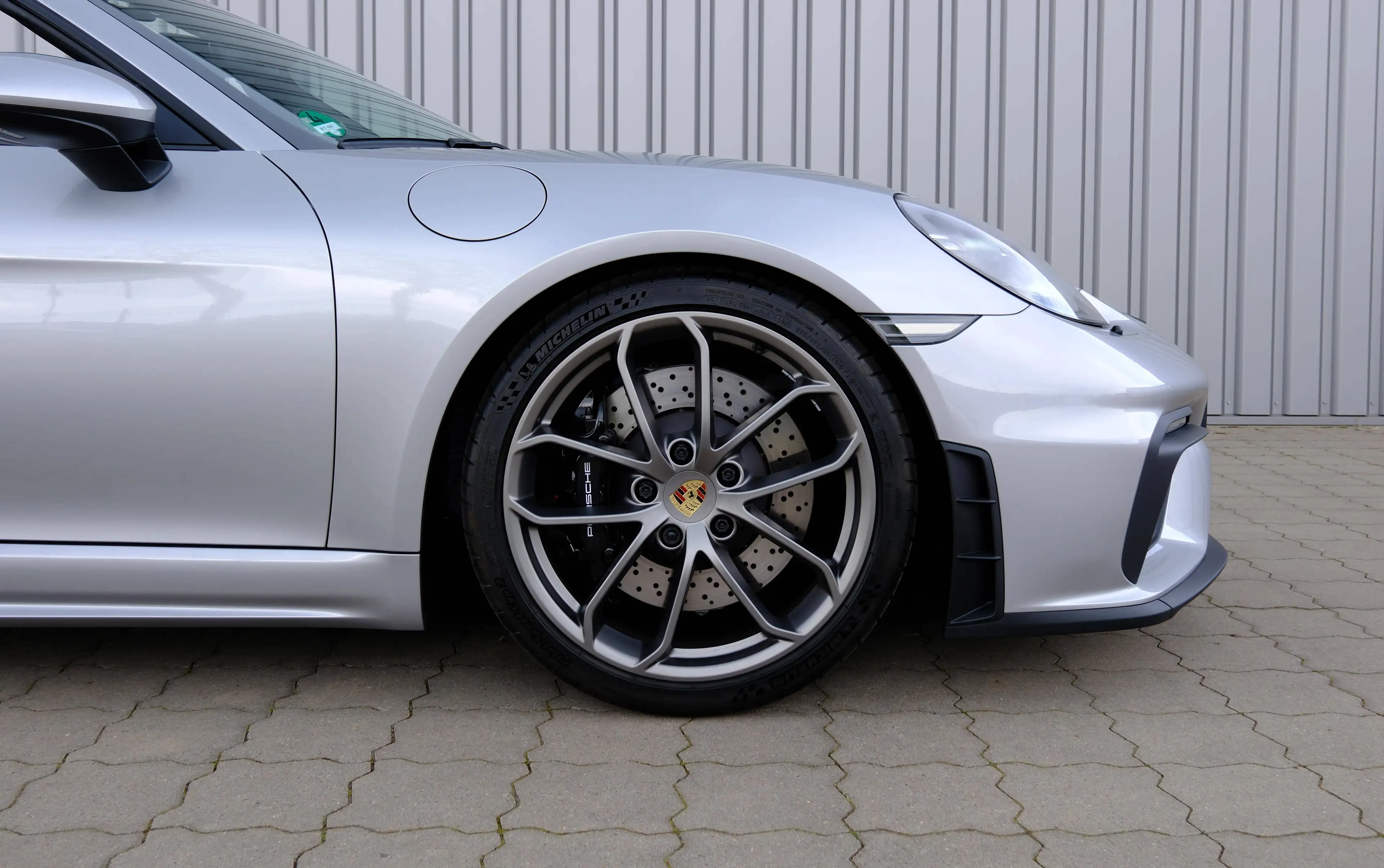 Porsche 718 Spyder Spyder - Schalensitze - Schalter - Garantie - Service neu - Lieferung weltweit — photo 2