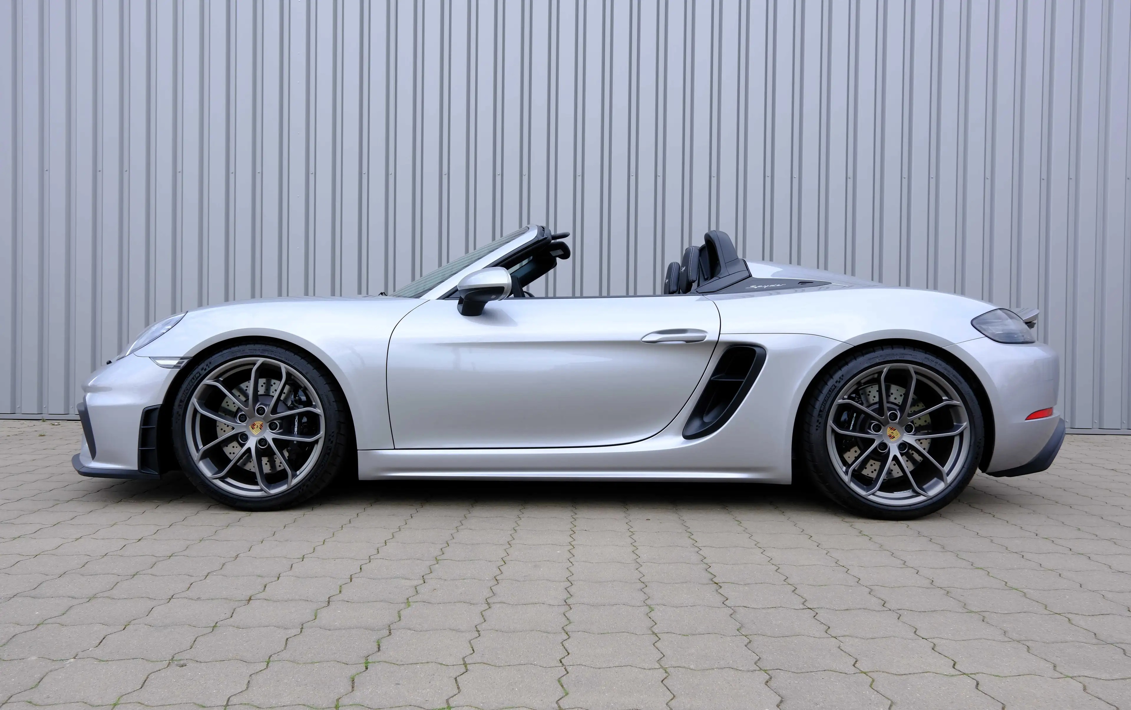 Porsche 718 Spyder Spyder - Schalensitze - Schalter - Garantie - Service neu - Lieferung weltweit — photo 11