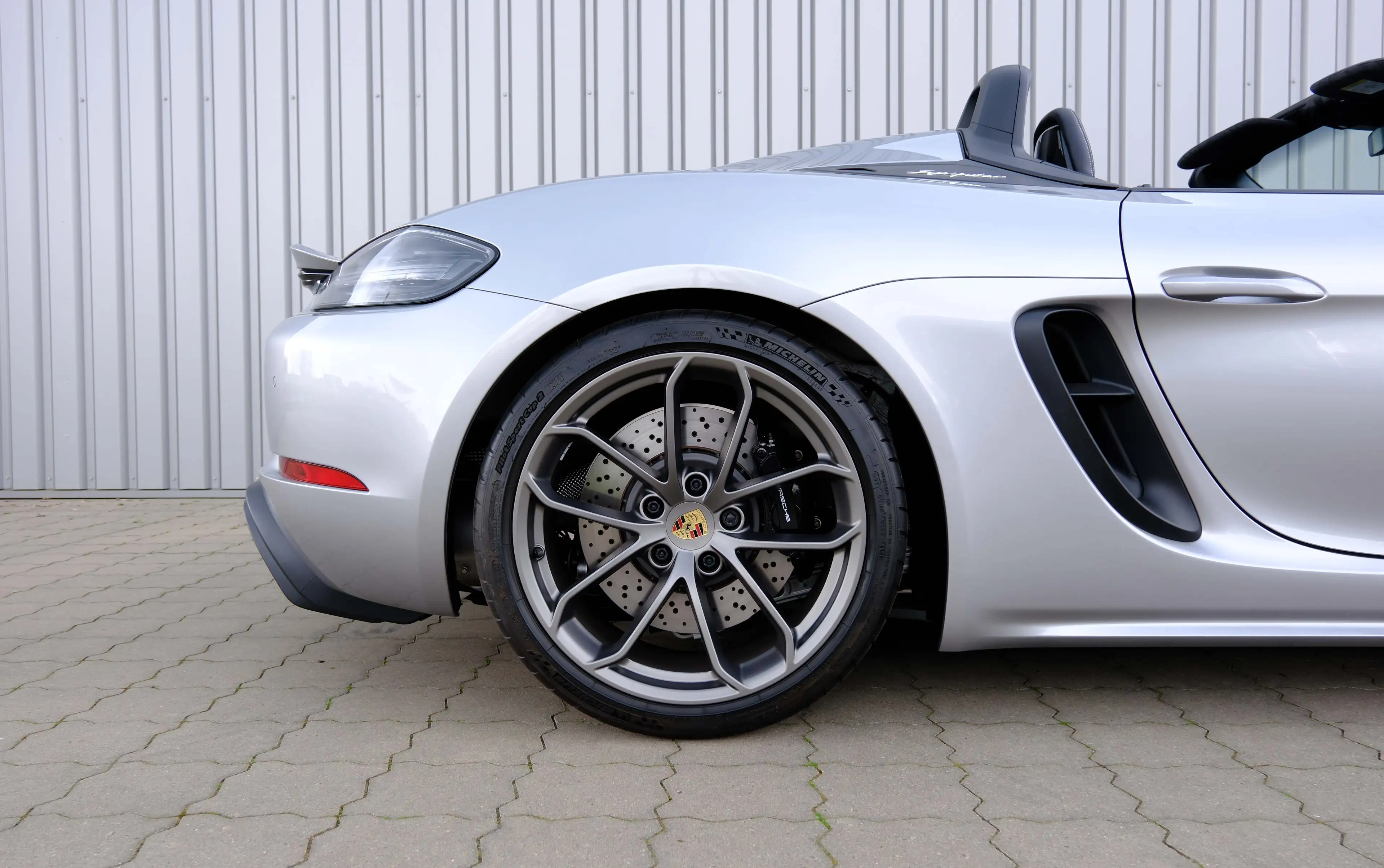 Porsche 718 Spyder Spyder - Schalensitze - Schalter - Garantie - Service neu - Lieferung weltweit — photo 4