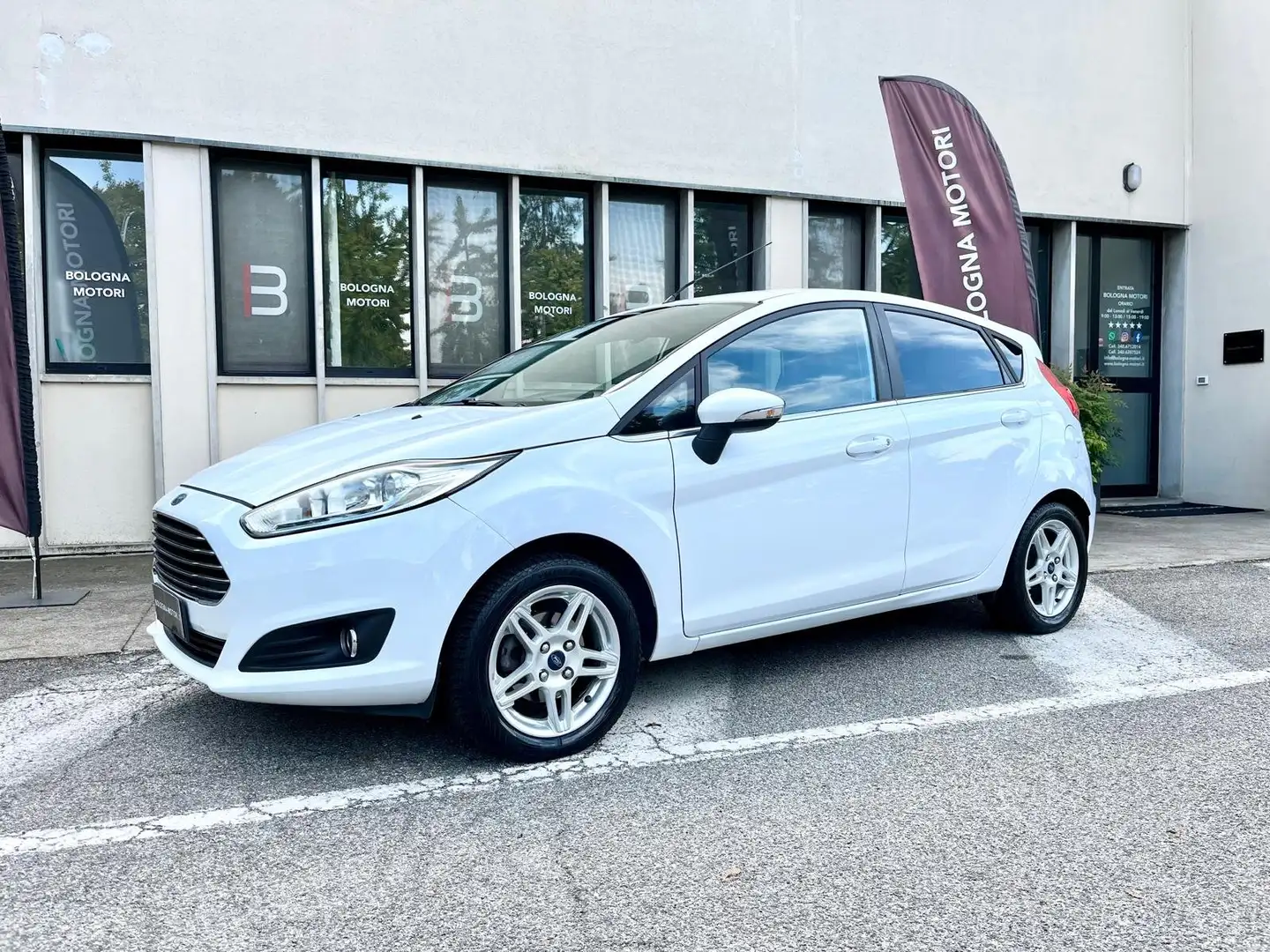 Ford Fiesta Weiß - 1