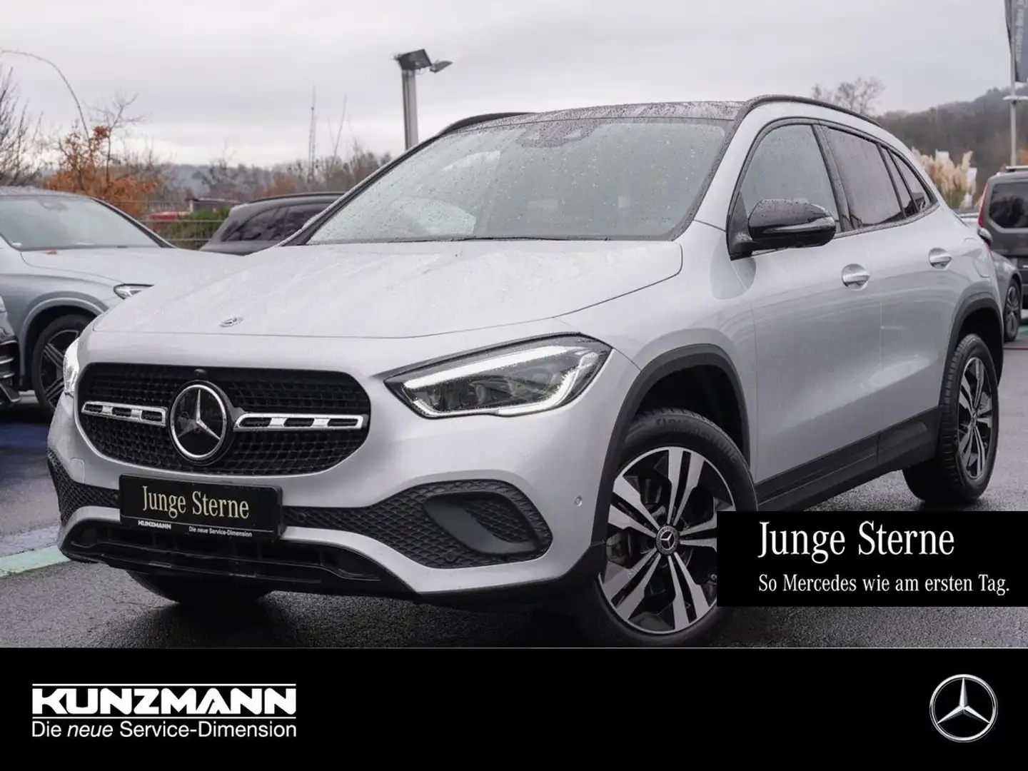 Mercedes-Benz GLA 200 Progressive Night Panorama Distronic 360° Silber - 1
