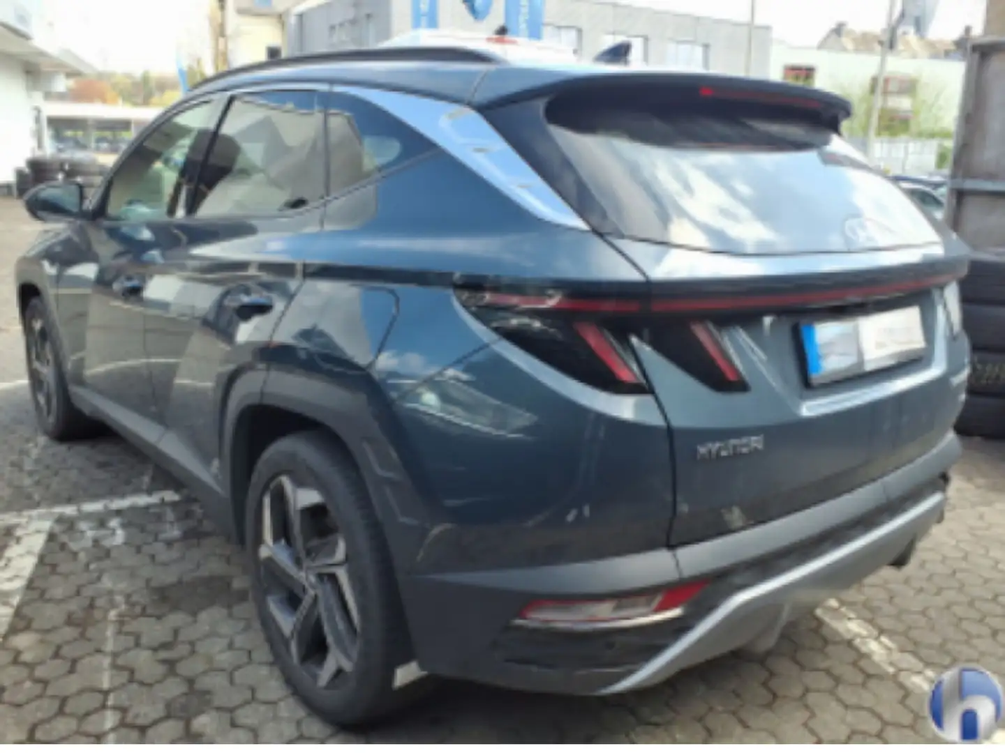 Hyundai TUCSON 1.6 Prime Hybrid 4WD Automatik Grau - 2