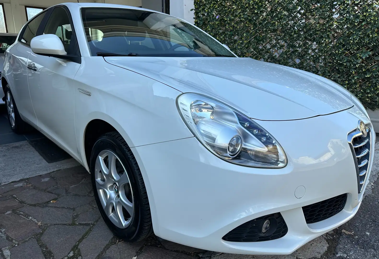 Alfa Romeo Giulietta Giulietta 1.4 t. Gpl 120cv SCADENZA 2033 Bianco - 2