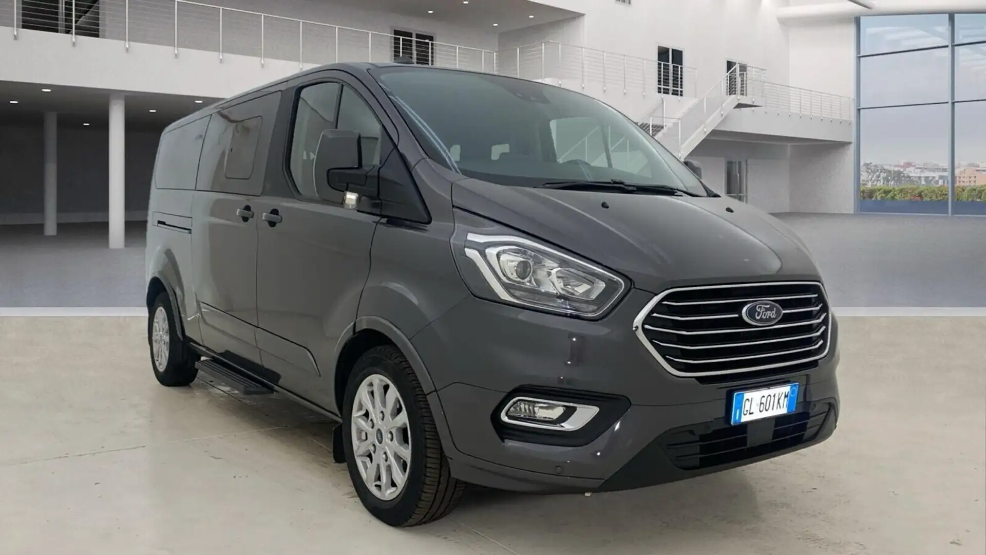 Ford Tourneo Custom Tourneo Custom 320 2.0 EcoBlue 130CV aut. PL Trend Gris - 1