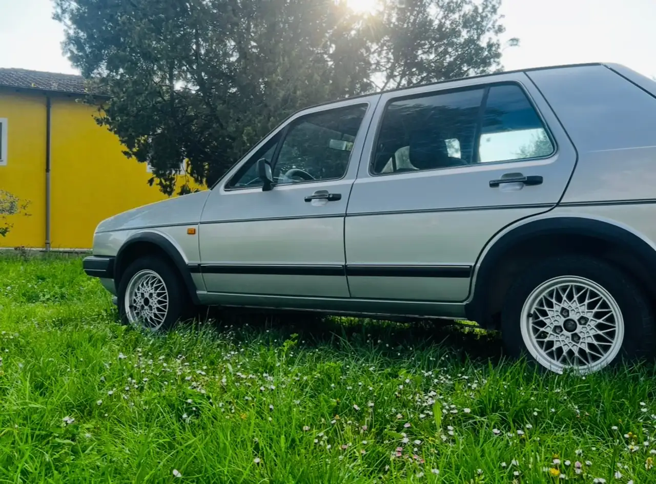 Volkswagen Golf 5p 1.3 GL, foto 1