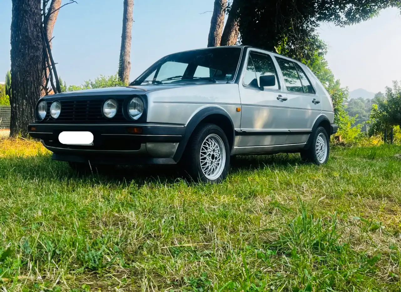 Volkswagen Golf 5p 1.3 GL, foto 2
