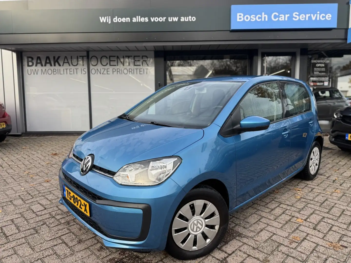Volkswagen up! 1.0 BMT move up! | AIrco | PDC | DAB Bleu - 1