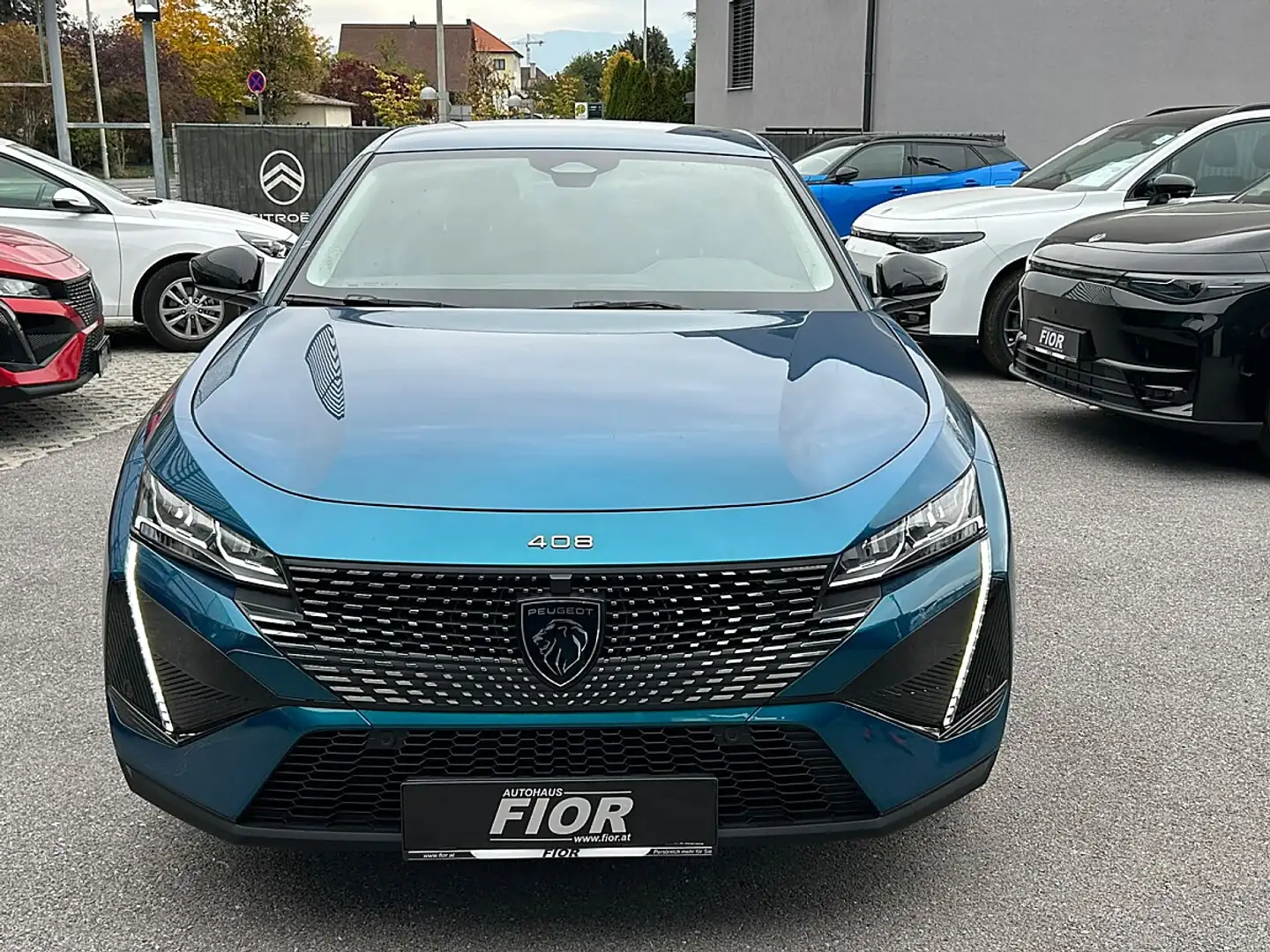 Peugeot 408 PureTech 130 S&S EAT8 Allure Blau - 2