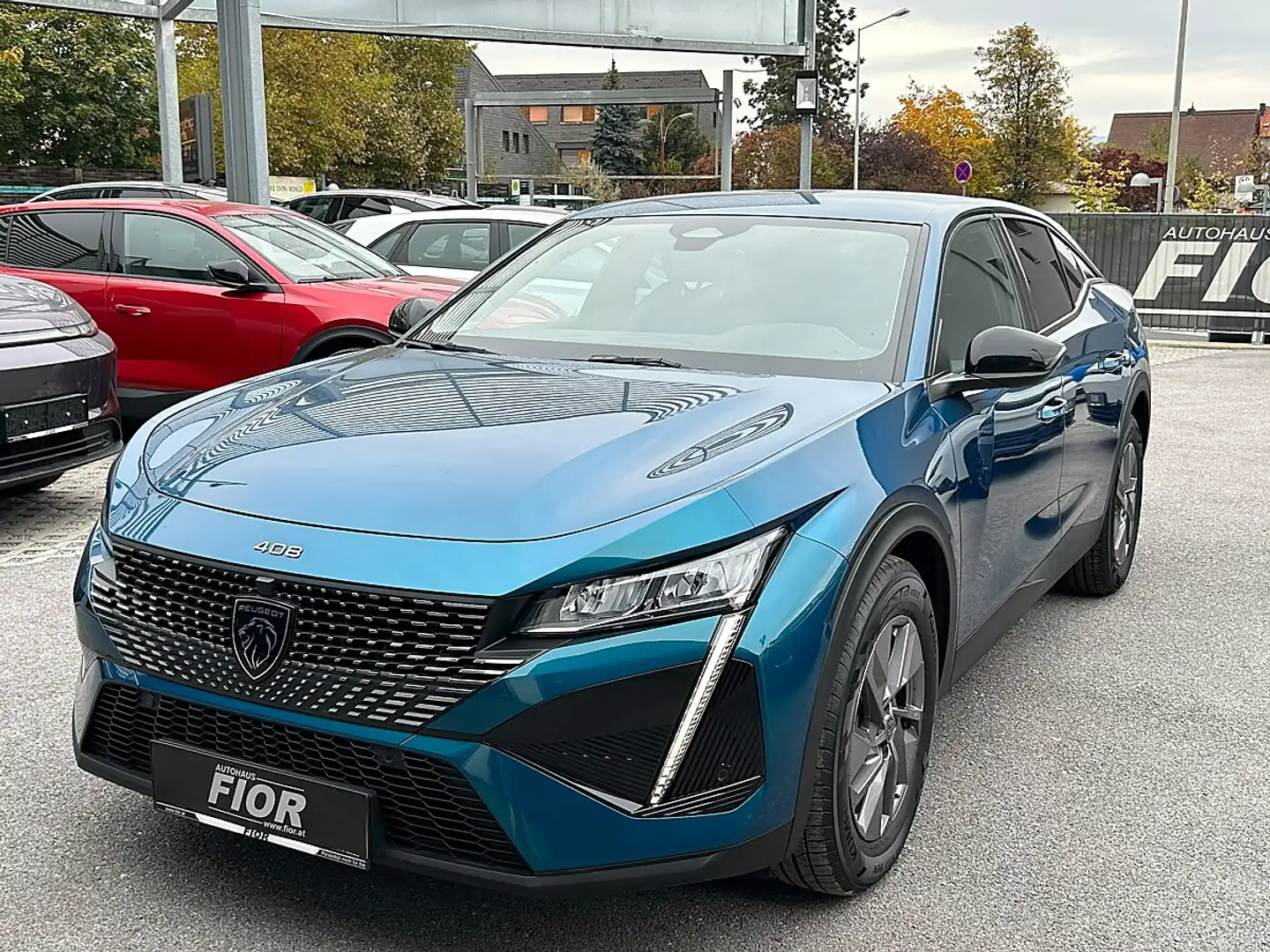 Peugeot 408 PureTech 130 S&S EAT8 Allure Blau - 1