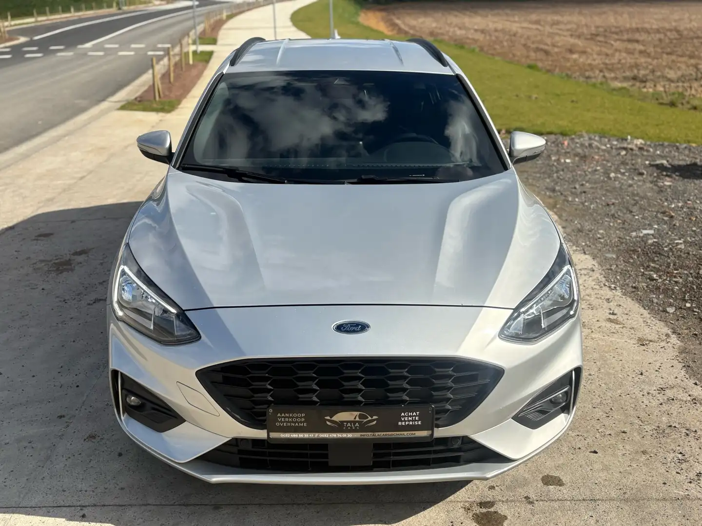 Ford Focus 1.5 EcoBlue ST-Line NAVI/CARPLAY/JANTES/CAMERA/GAR Plateado - 2