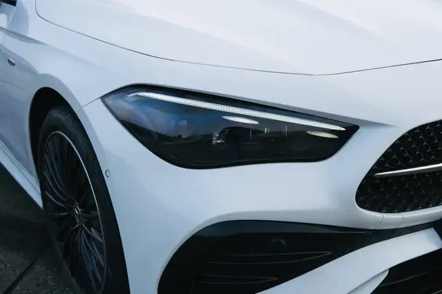 Mercedes-Benz CLE 300 300e Coupe Aut. | Burmester, Pano, DigiLight Ansicht 5