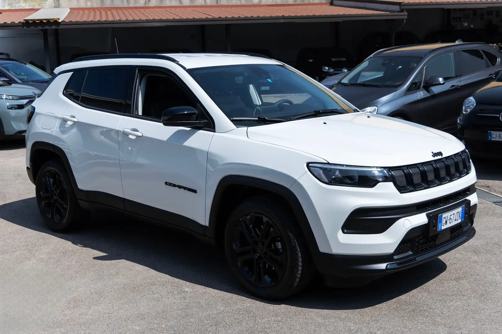 Jeep Compass Compass 1.6 mjt Night Eagle 2wd 130cv Bianco - 2