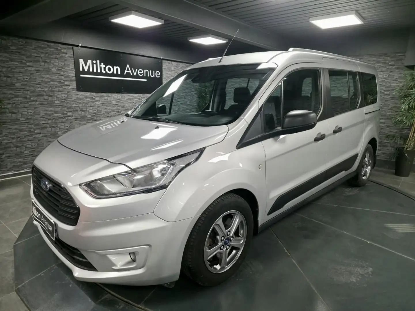 Ford Grand Tourneo GRAND TOURNEO 7 places 1.5TDCI TITANIUM Gris - 1