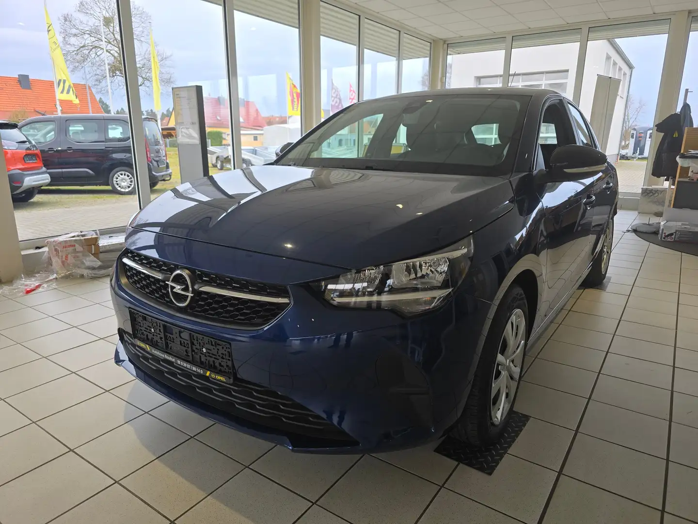 Opel Corsa-e e Edition Albastru - 2