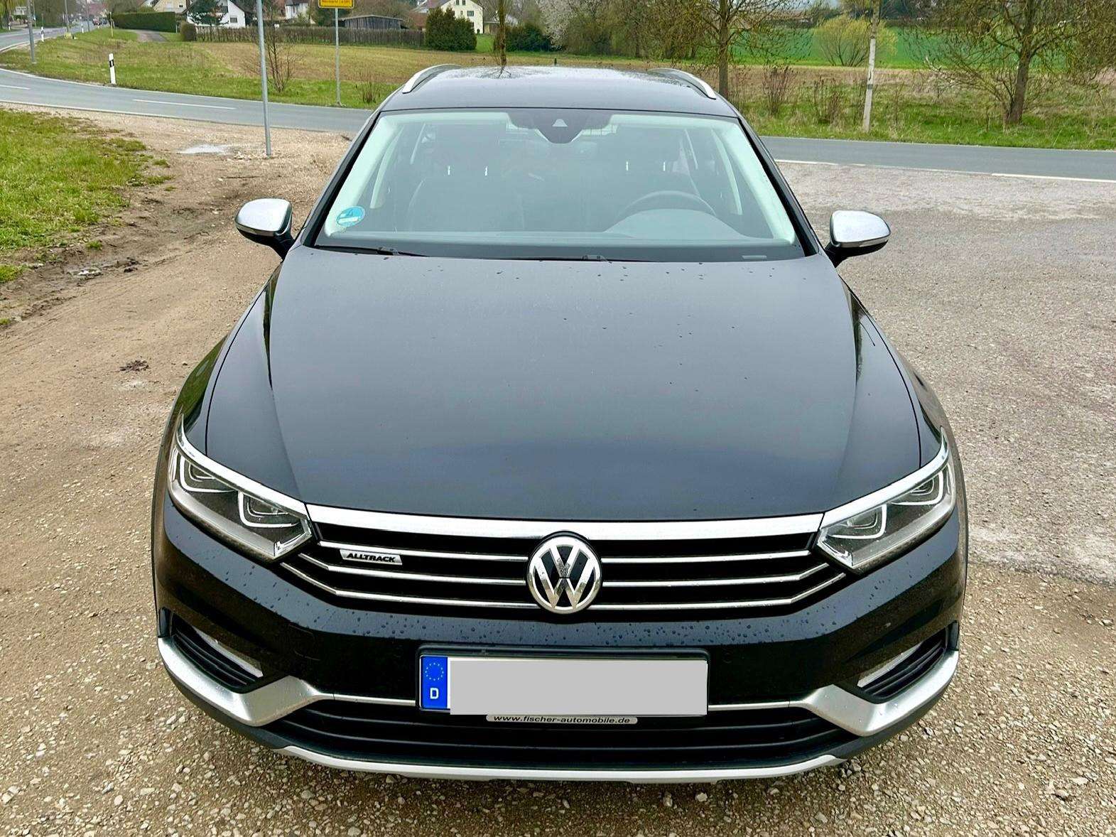 Second hand Volkswagen Passat Alltrack 2.0