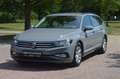 Volkswagen Passat Variant 2,0 SCR  DSG+AHK+NAVI+LED+ Grau - thumbnail 2