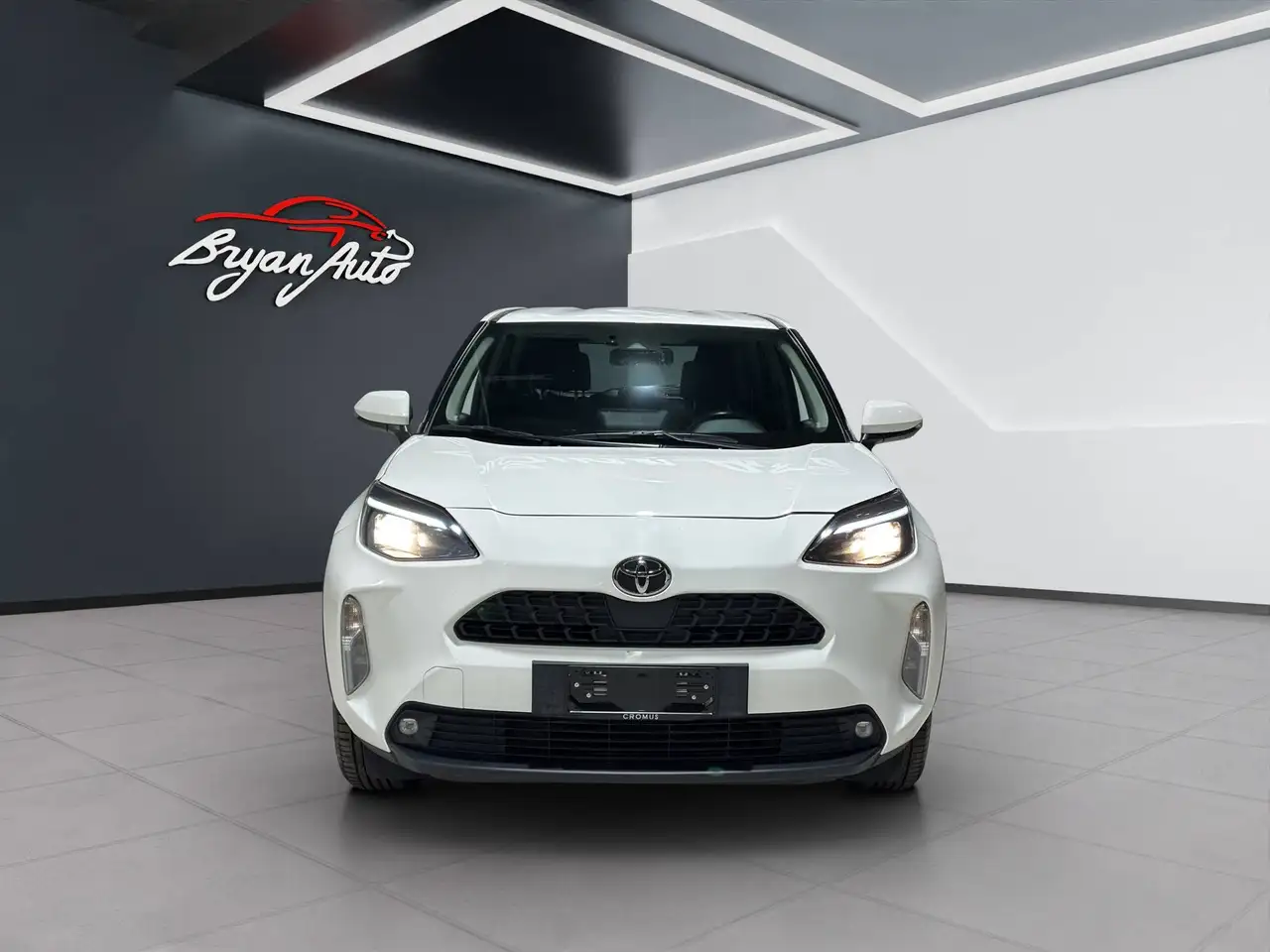 Toyota Yaris Cross 1.5 Active cvt *PROMO FINANZIARIA* IVA ESPOSTA*, миниатюра 3