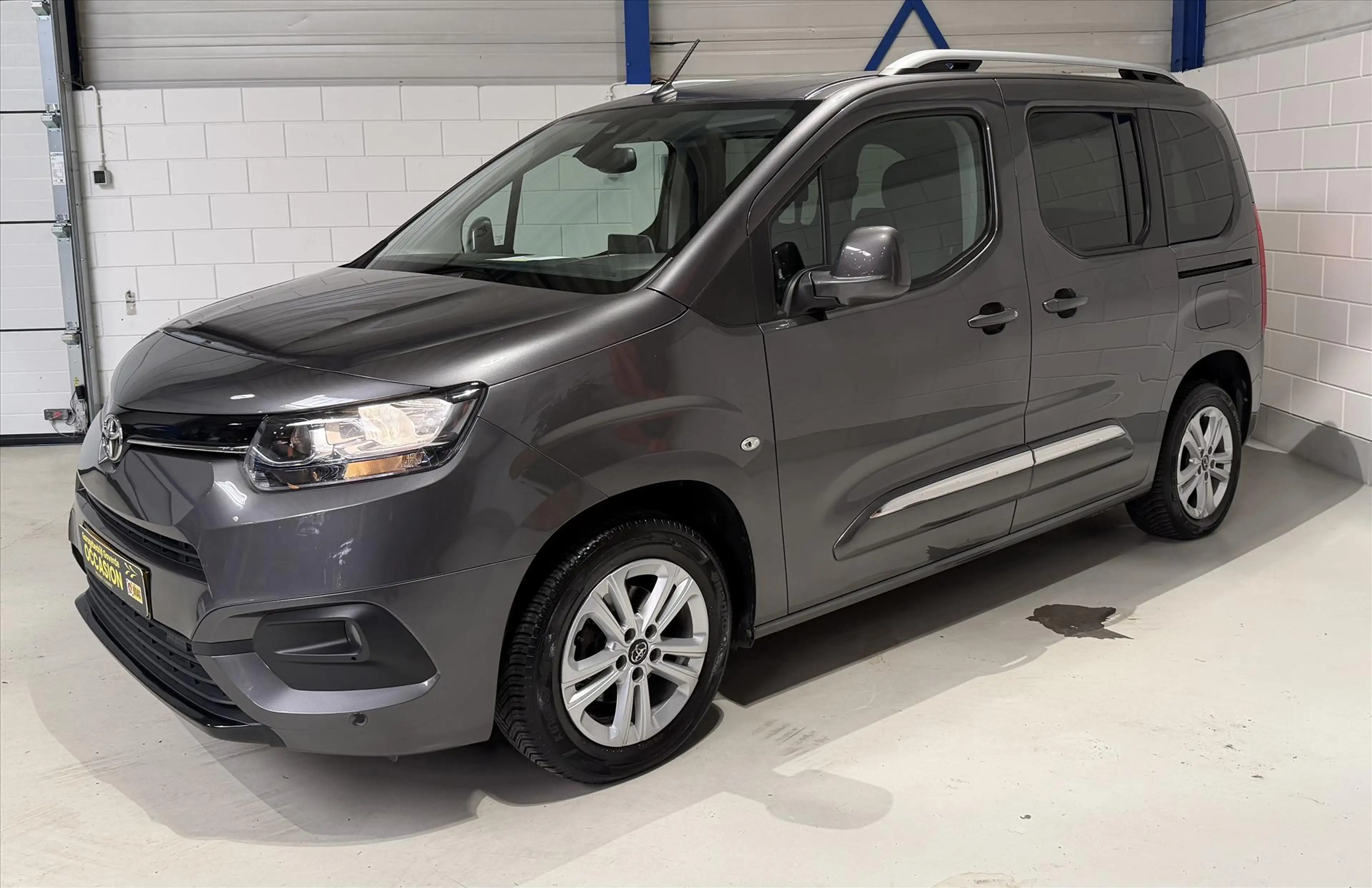 Toyota Proace City Verso 1.2 Turbo 110pk Cool Comfort — photo 5