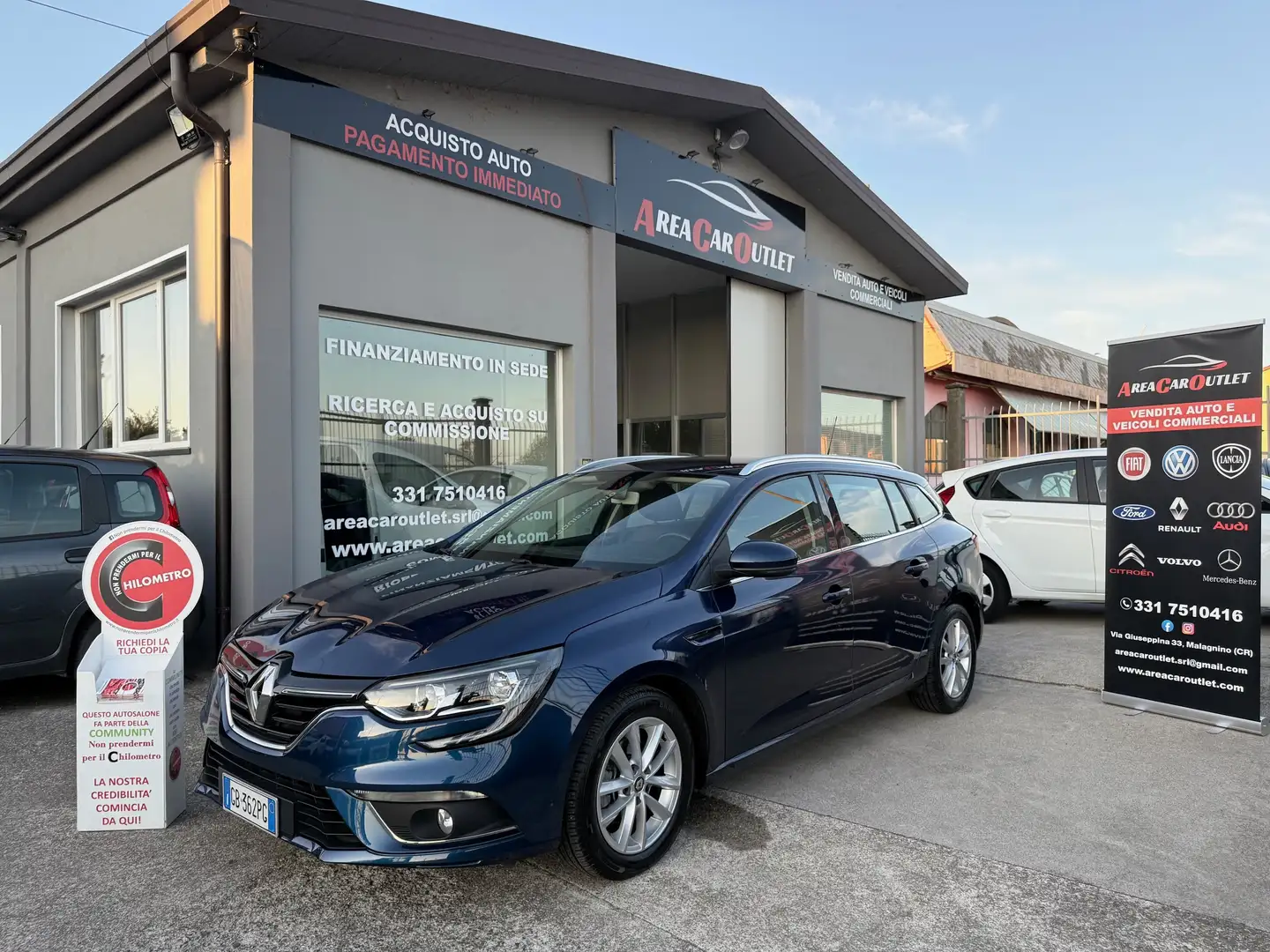 Renault Megane Sporter 1.5 blue dci Business 115cv*AUTOCARRO N1 Blau - 1