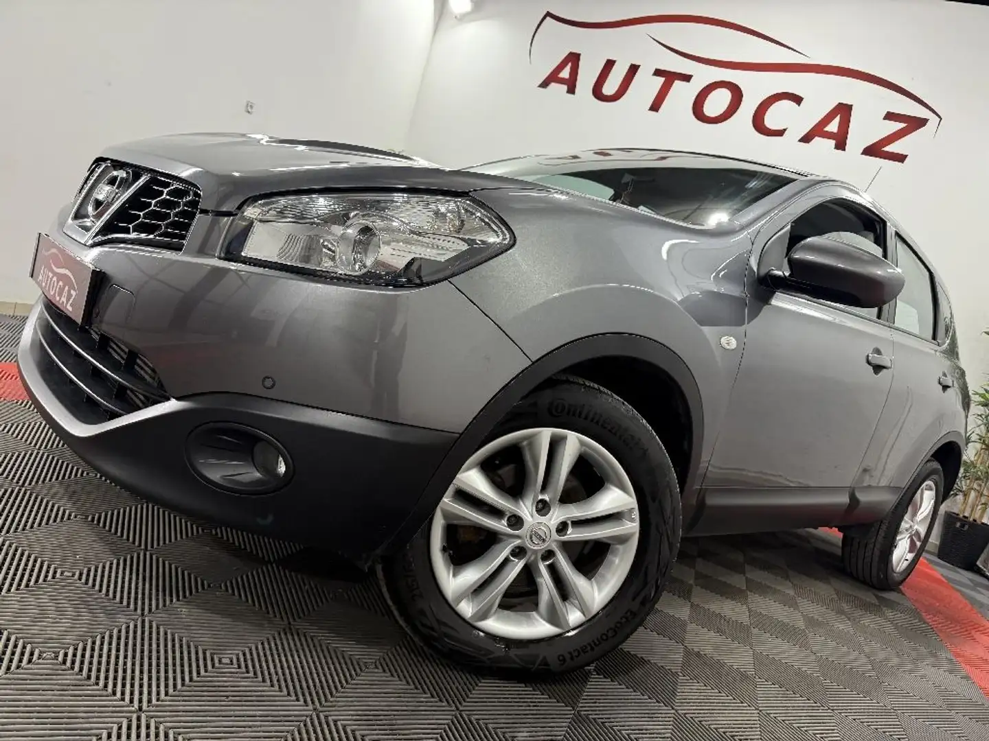 Nissan Qashqai 1.6 dCi 130 Stop/Start Acenta +95000KM*PREMIERE MA Gris - 2