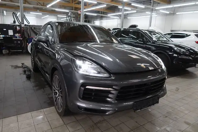 Porsche Cayenne E-Hybrid Coupé Ansicht 2