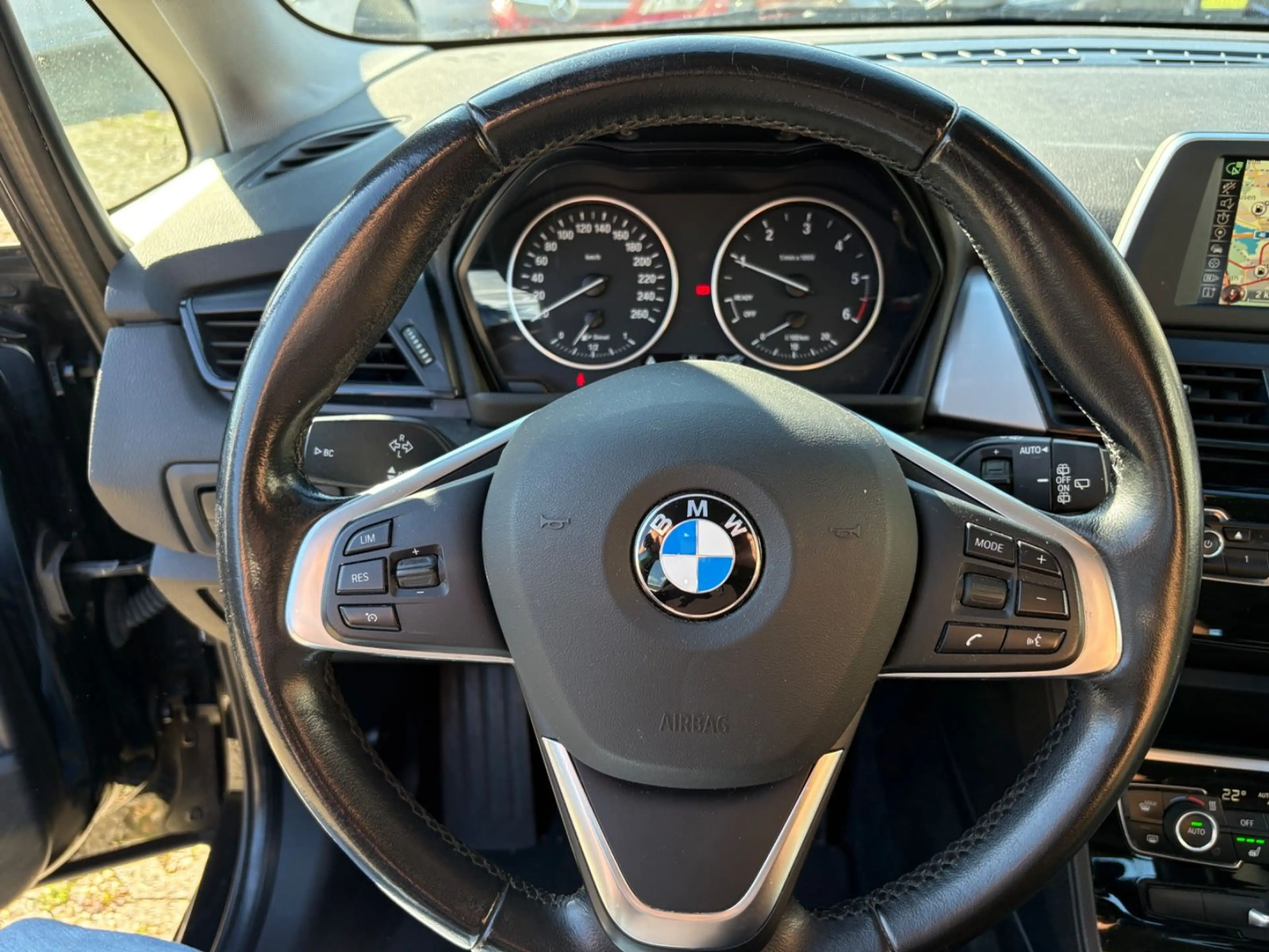 BMW 214 214 d Active Tourer KLIMA SHZ NAVI PDC ALU — photo 21
