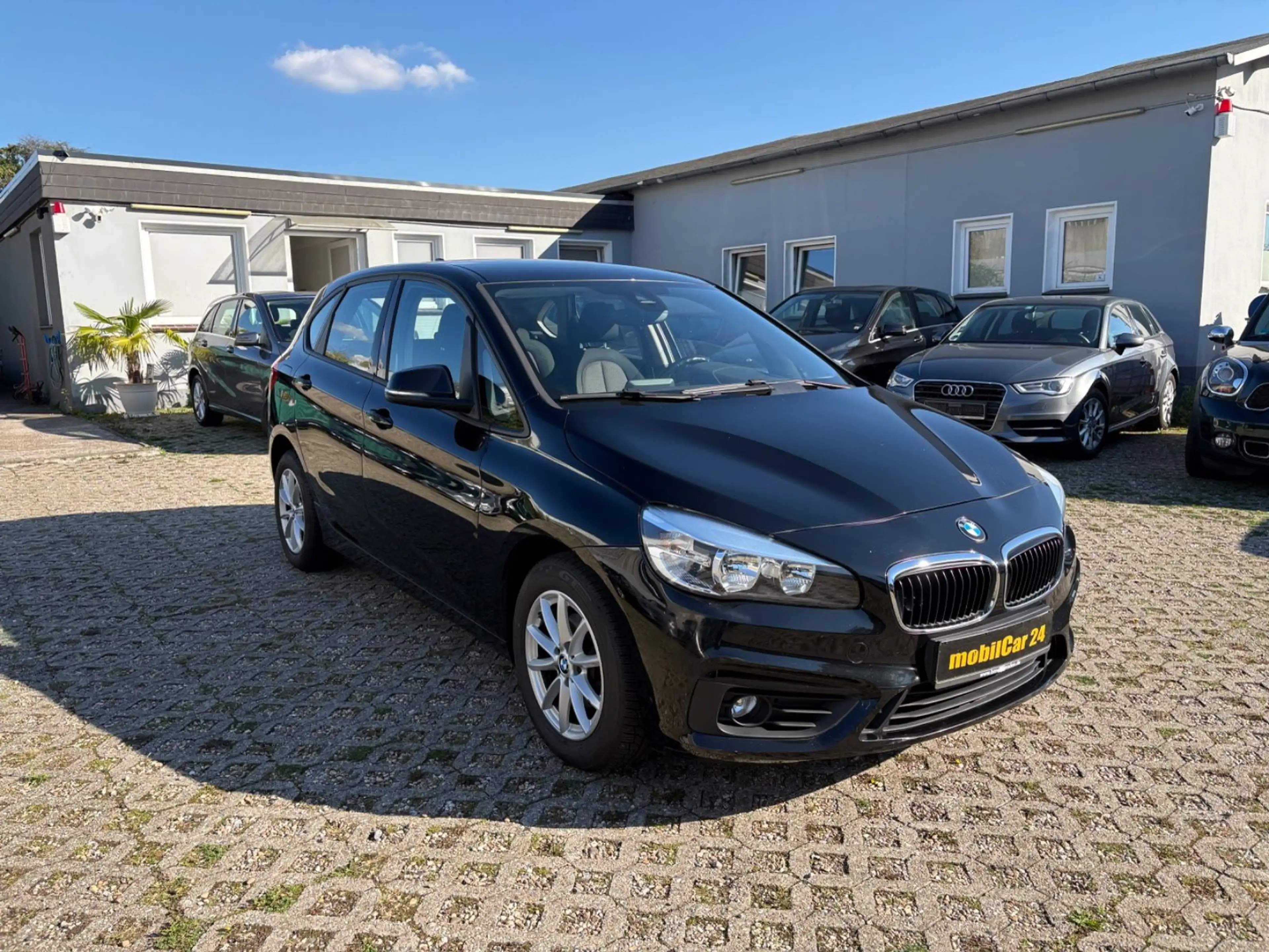 BMW 214 214 d Active Tourer KLIMA SHZ NAVI PDC ALU — photo 8