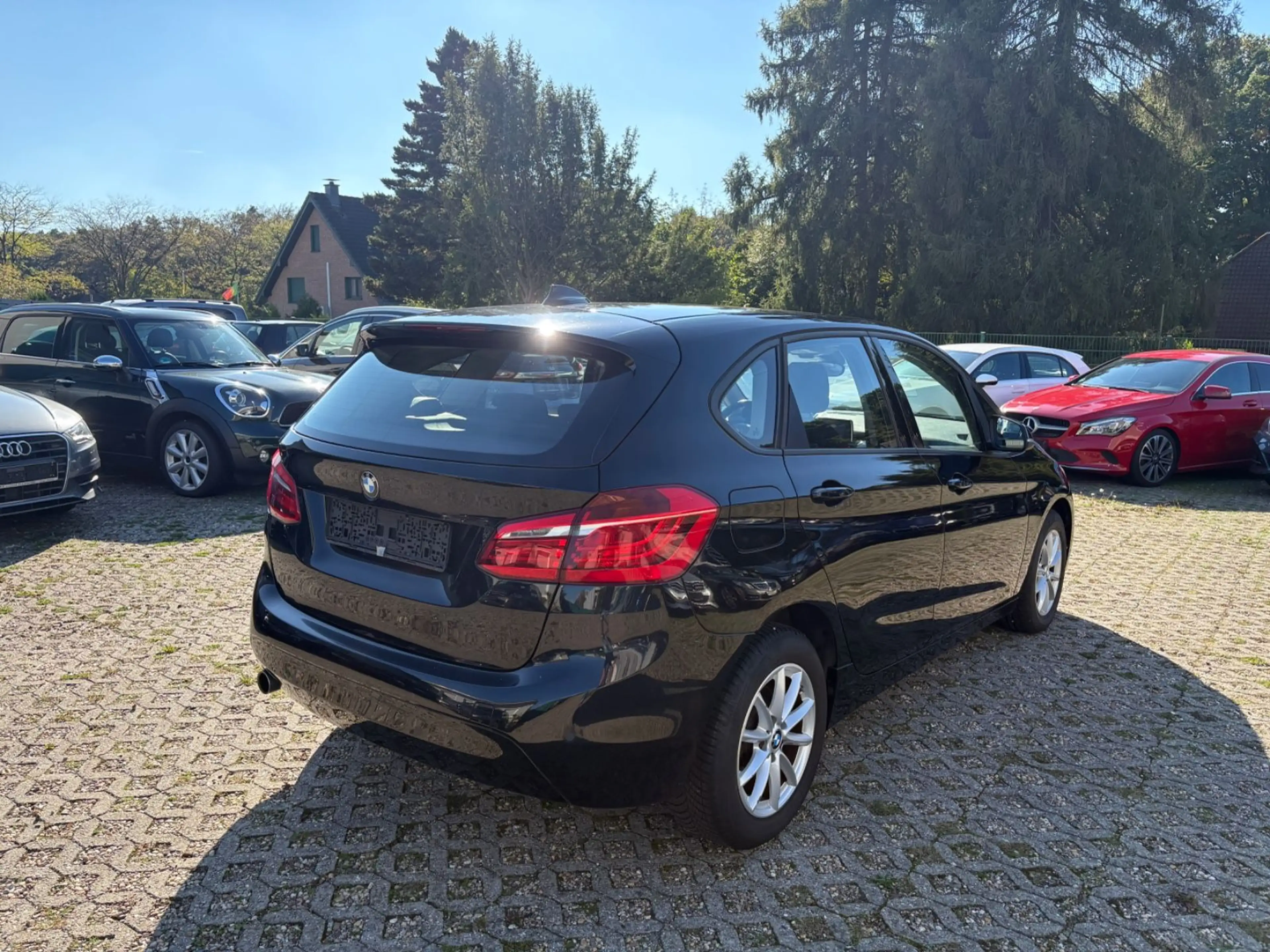 BMW 214 214 d Active Tourer KLIMA SHZ NAVI PDC ALU — photo 6