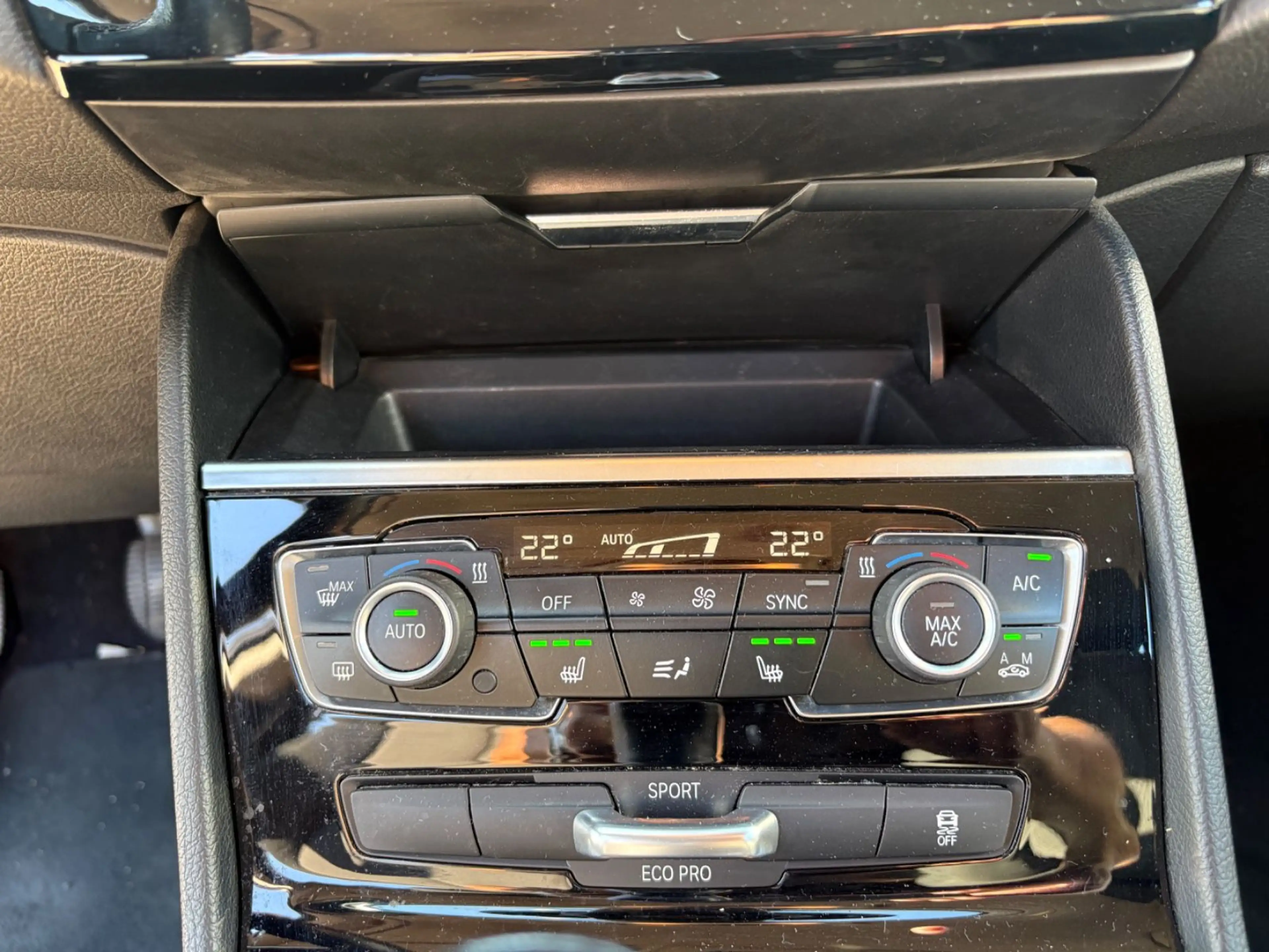 BMW 214 214 d Active Tourer KLIMA SHZ NAVI PDC ALU — photo 16