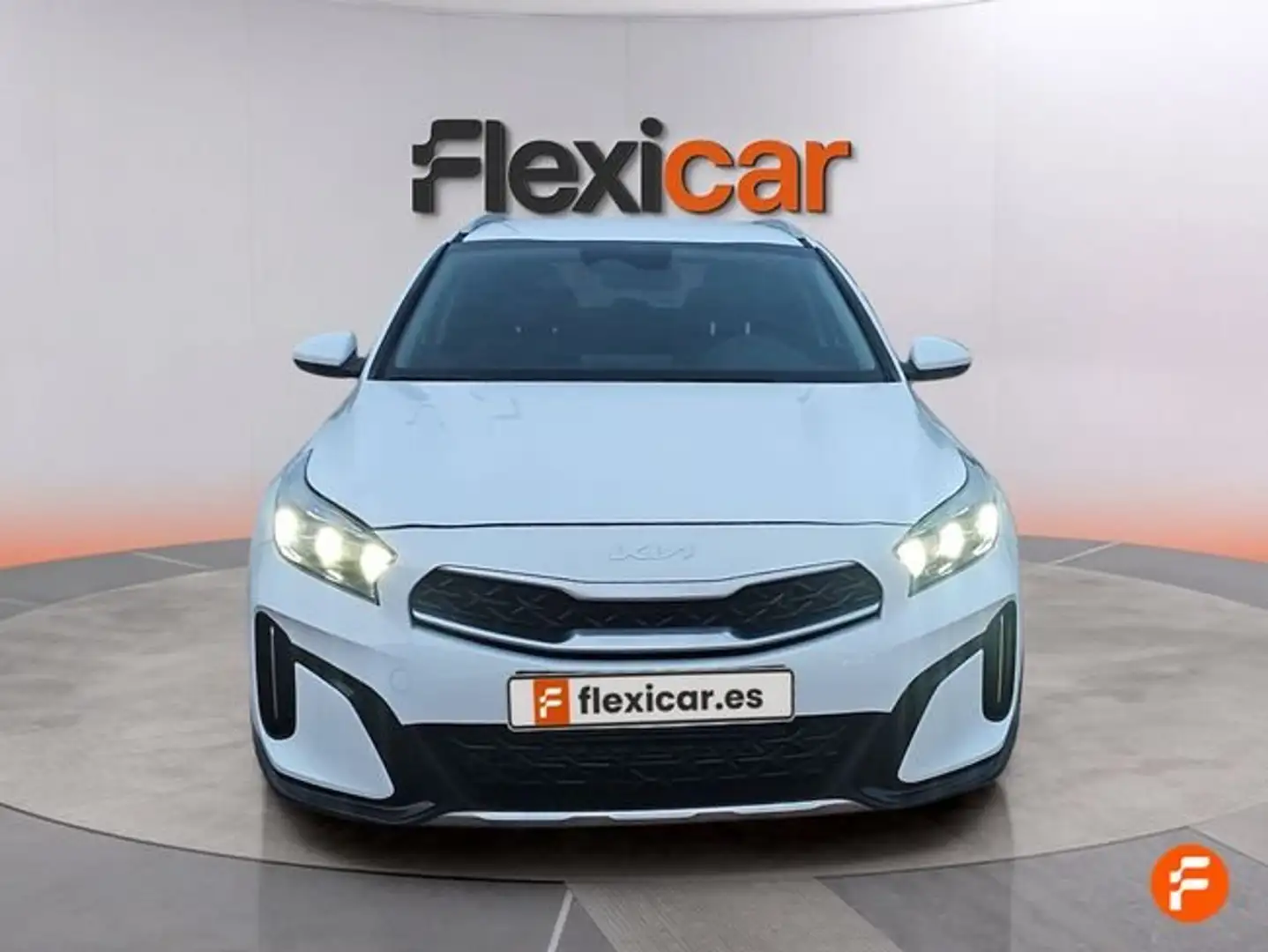 Kia Ceed / cee'd 1.0 T-GDI Drive 100 Blanco - 2