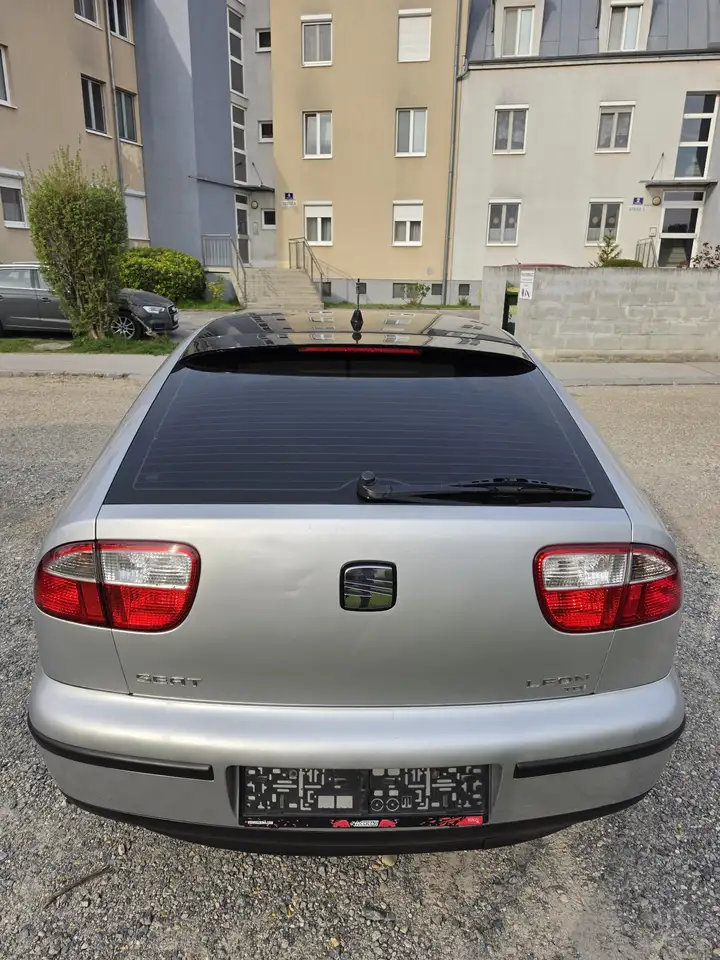 SEAT Leon 1,9 Top Sport TDI, foto 3