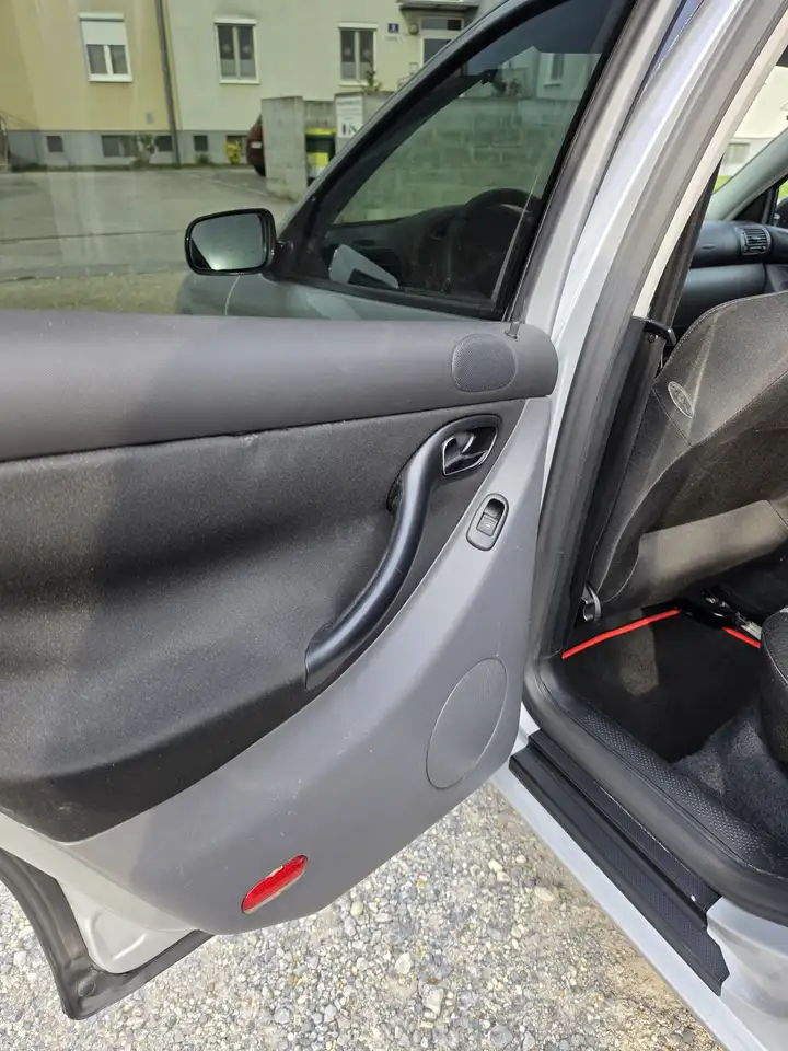 SEAT Leon 1,9 Top Sport TDI, foto 11