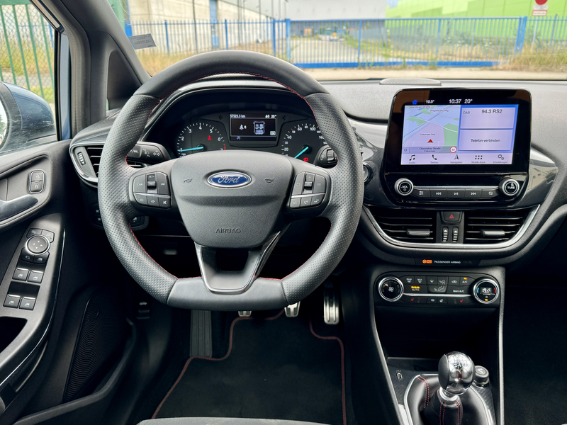 Ford Fiesta ST-Line, Navi, R-Kamera, Sitz hz., Lenkrad hz., PDC, NSW, Alus, usw... — photo 14