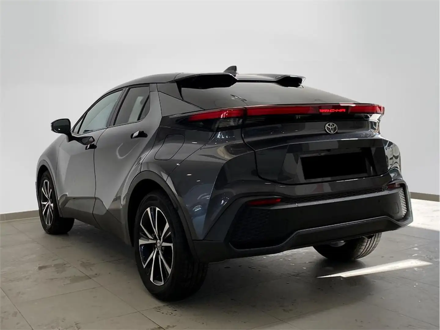 Toyota C-HR 2.0 220PH Advance - 2