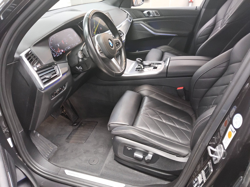 BMW X5 xDrive25d X-Line Leder Navi LED LC prof. RFK — photo 8