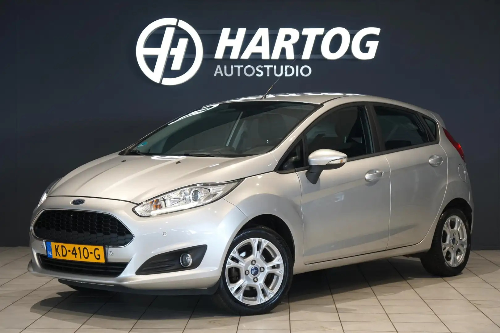 Ford Fiesta 1.0 Style Ultimate + DEALER ONDERHOUDEN / SENSOREN Gris - 1