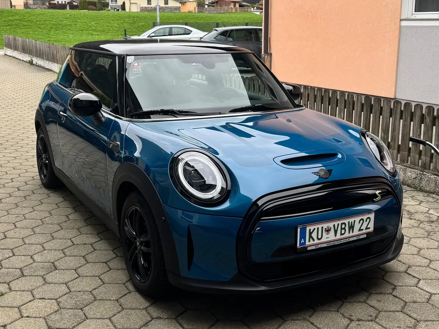MINI Cooper SE MINI Cooper SE 32,6kWh Aut. Cooper SE Blau - 2