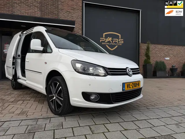 Volkswagen Caddy 1.6 TDI Edition 30 R-Line Highline DSG Automaat Ai
