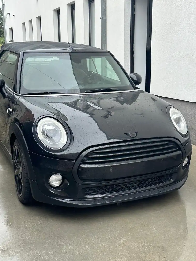 MINI Cooper D Cabrio - 1
