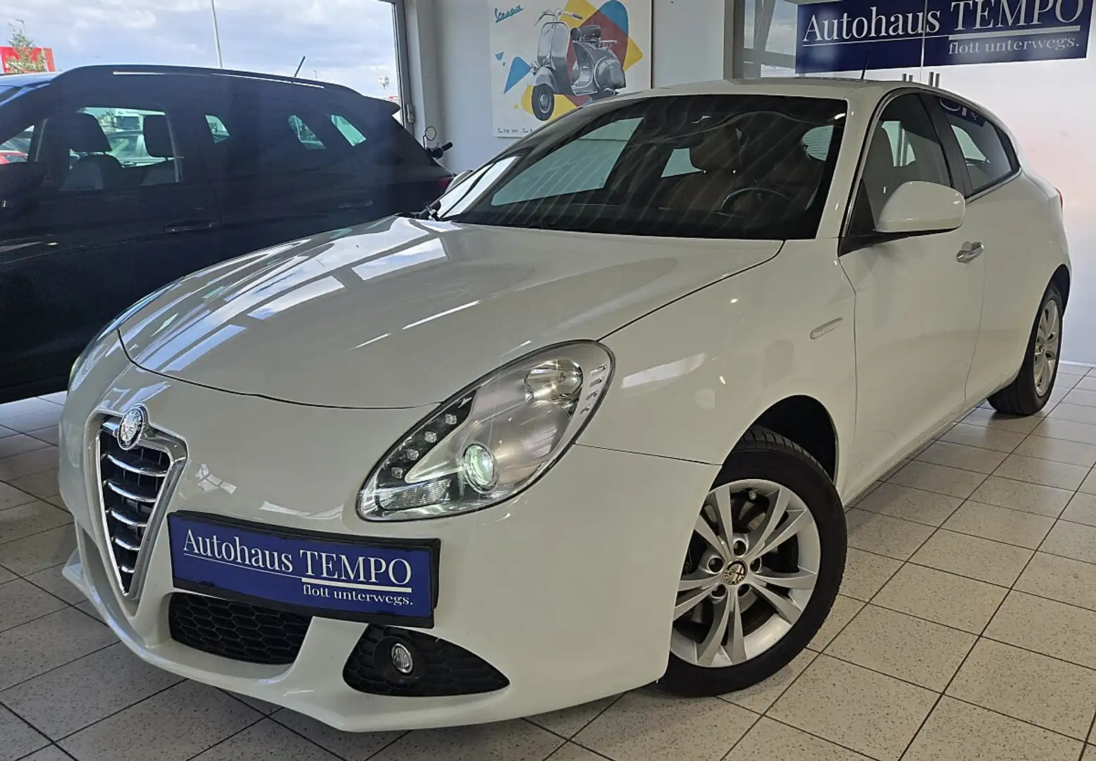 Alfa Romeo Giulietta 2,0 JTD Multijet II Distinctive TCT --TOLLE EDI... Weiß - 1