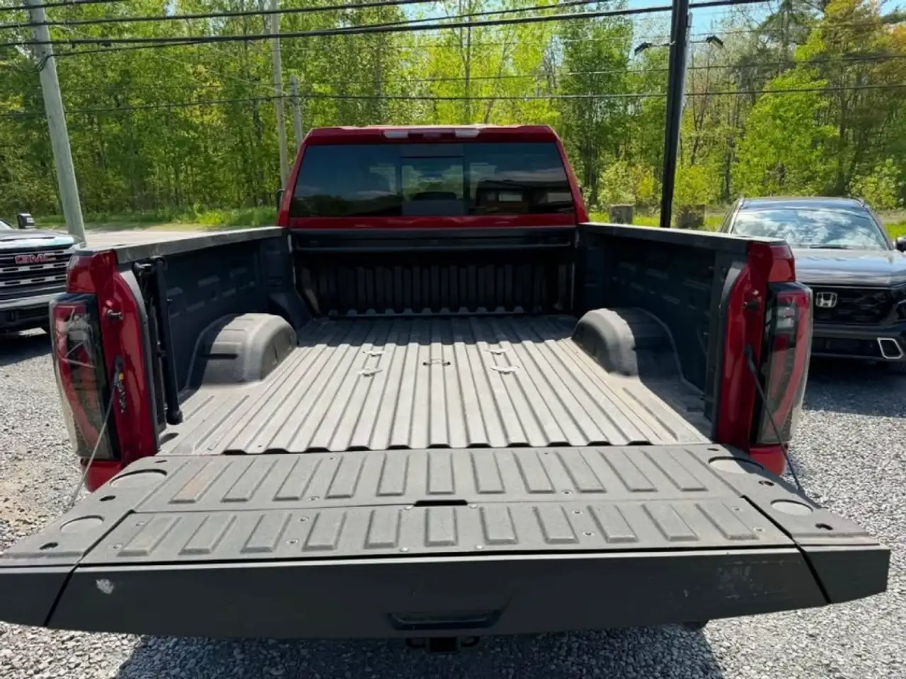 GMC Sierra 2500HD снимка GMC Sierra 2500HD