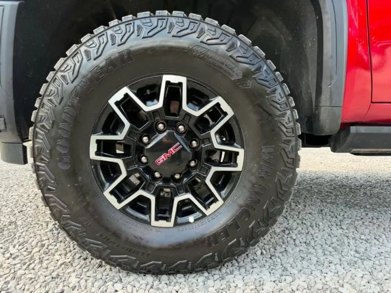 GMC Sierra 2500HD снимка GMC Sierra 2500HD