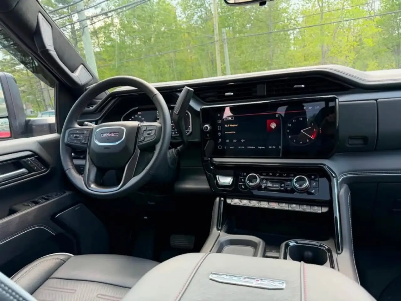 GMC Sierra 2500HD снимка GMC Sierra 2500HD