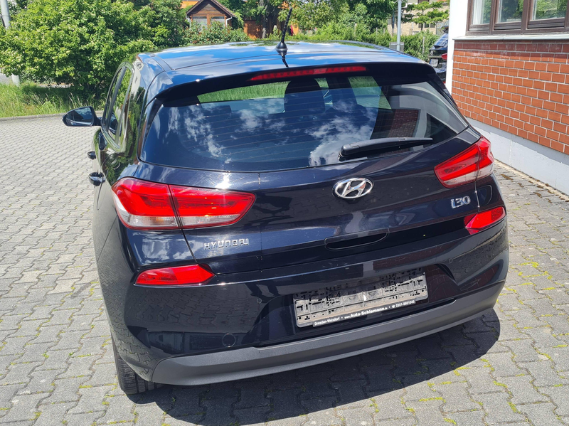 Hyundai i30 i30 1.0 T-GDI Premium Launch Edition — photo 5
