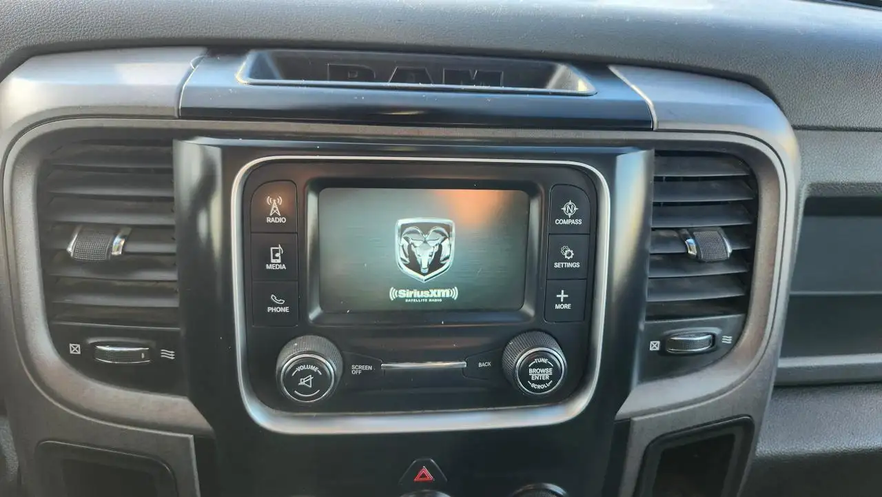 RAM 3500 снимка RAM 3500