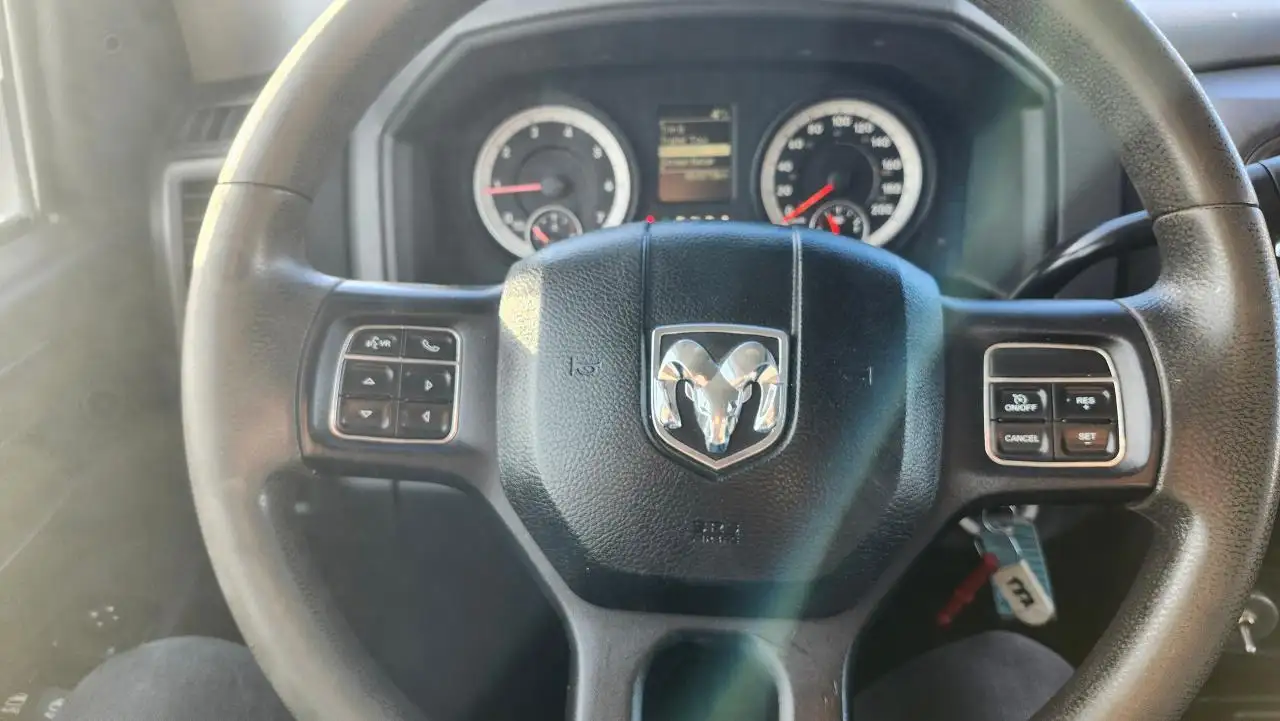 RAM 3500 снимка RAM 3500