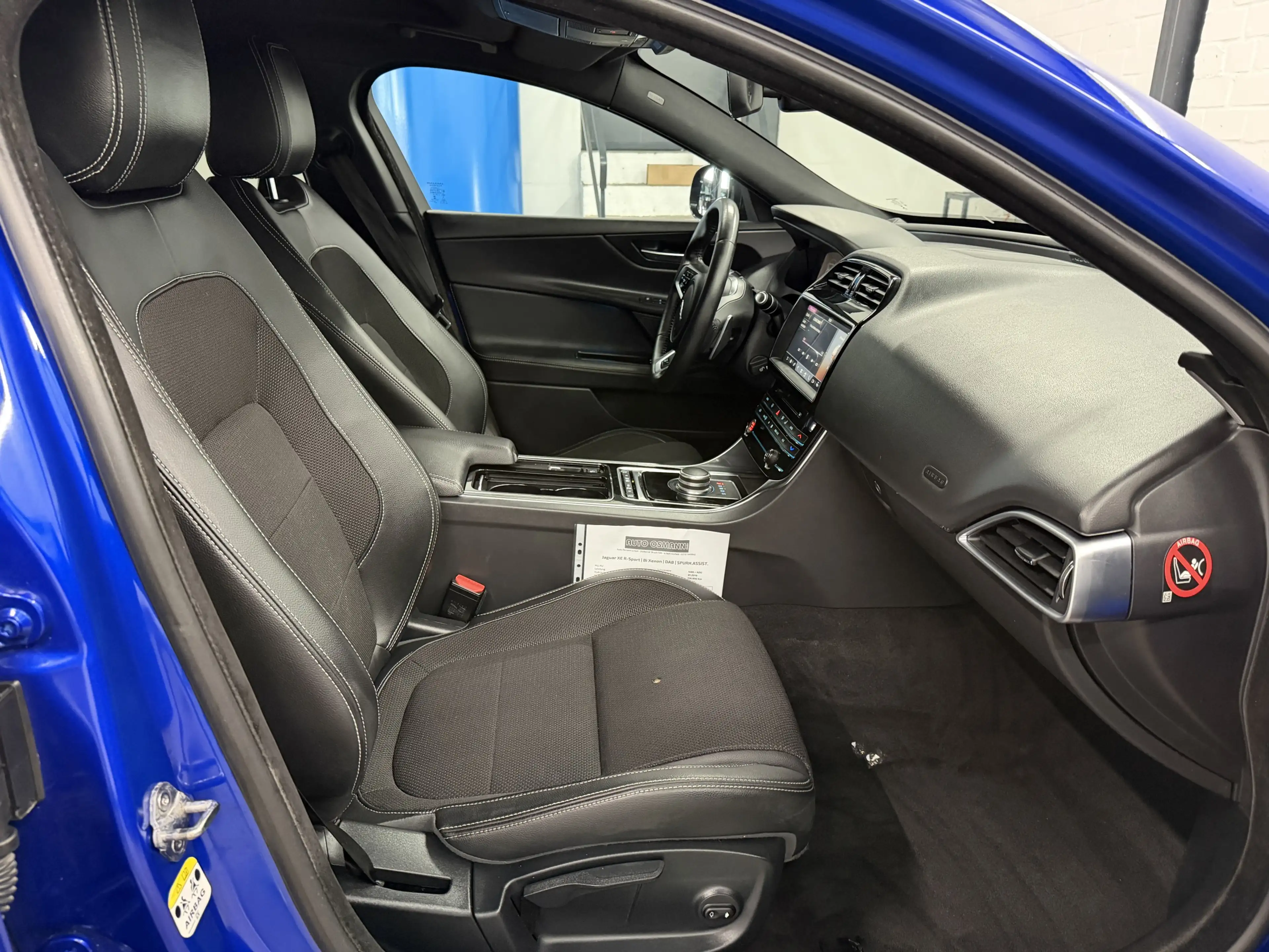 Jaguar XE R-Sport | Bi Xenon | DAB | SPURH.ASSIST. — photo 11