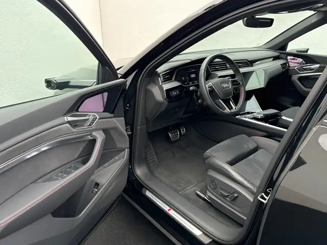 Audi Q8 e-tron 55 quattro S line-Black.Edition 106kWh Ansicht 15