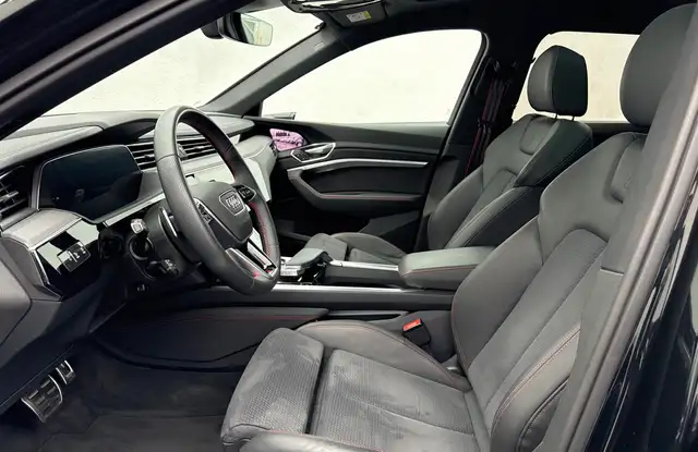 Audi Q8 e-tron 55 quattro S line-Black.Edition 106kWh Ansicht 17